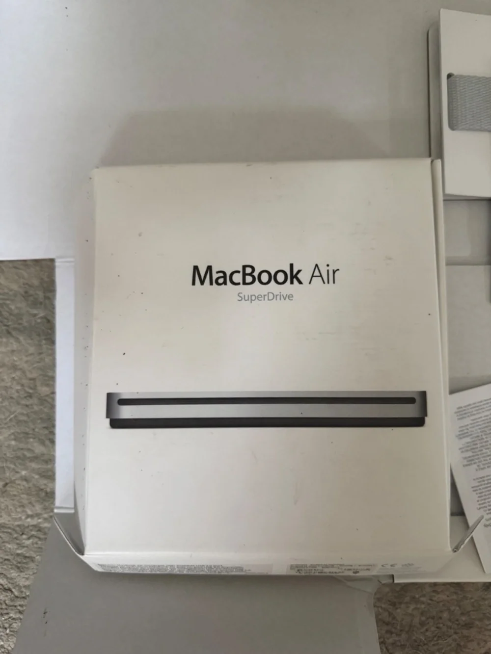 LOCKED, iMac with Apple M4 chip 512GB, keyboard touch ID, mouse